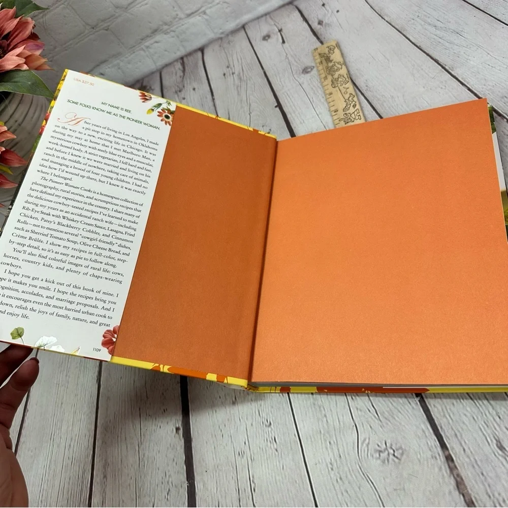 ree drummond The Pioneer Woman Cooks Cookbook 1st edition country farmhouse 2010